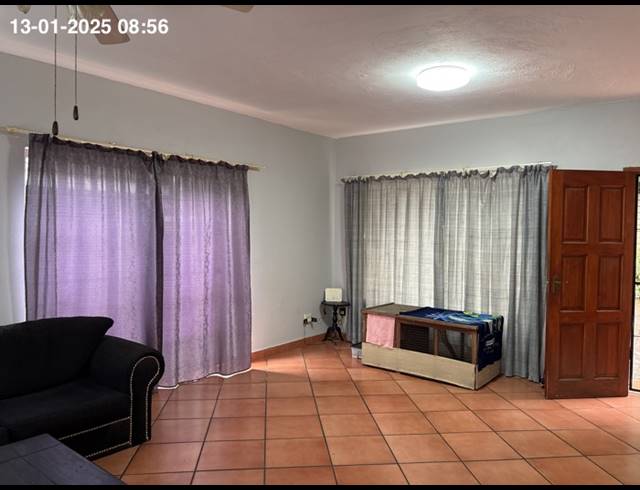 3 BEDROOM HOUSE TO LET IN WEST ACRES